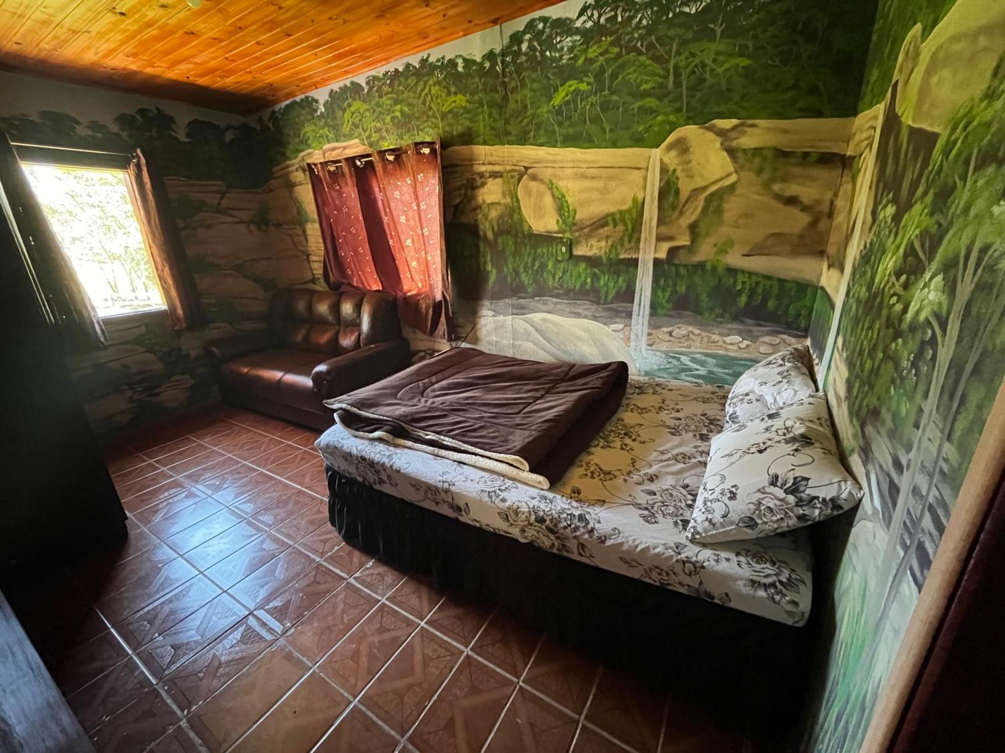Villa Sitio Da Mata à São Tomé das Letras Extérieur photo
